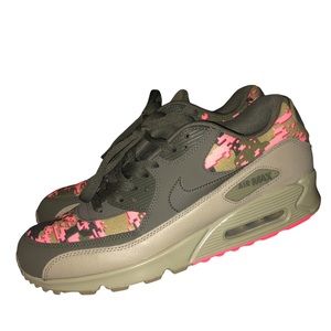 Nike Air Max 90 Cargo Khaki Camo Size 11
